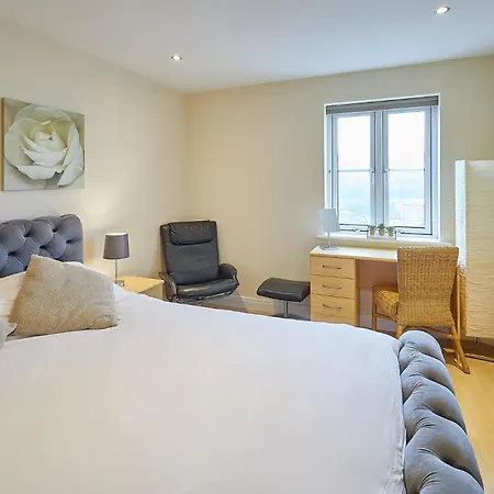 Apartment Host & - Seal View Whitby