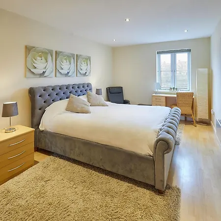 Host & - Seal View Apartment