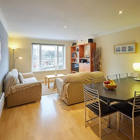 Daire Host & - Seal View